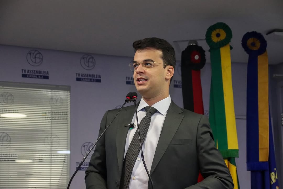 Secretário de Saúde da Paraíba passa por cirurgia de emergência para tratar apendicite