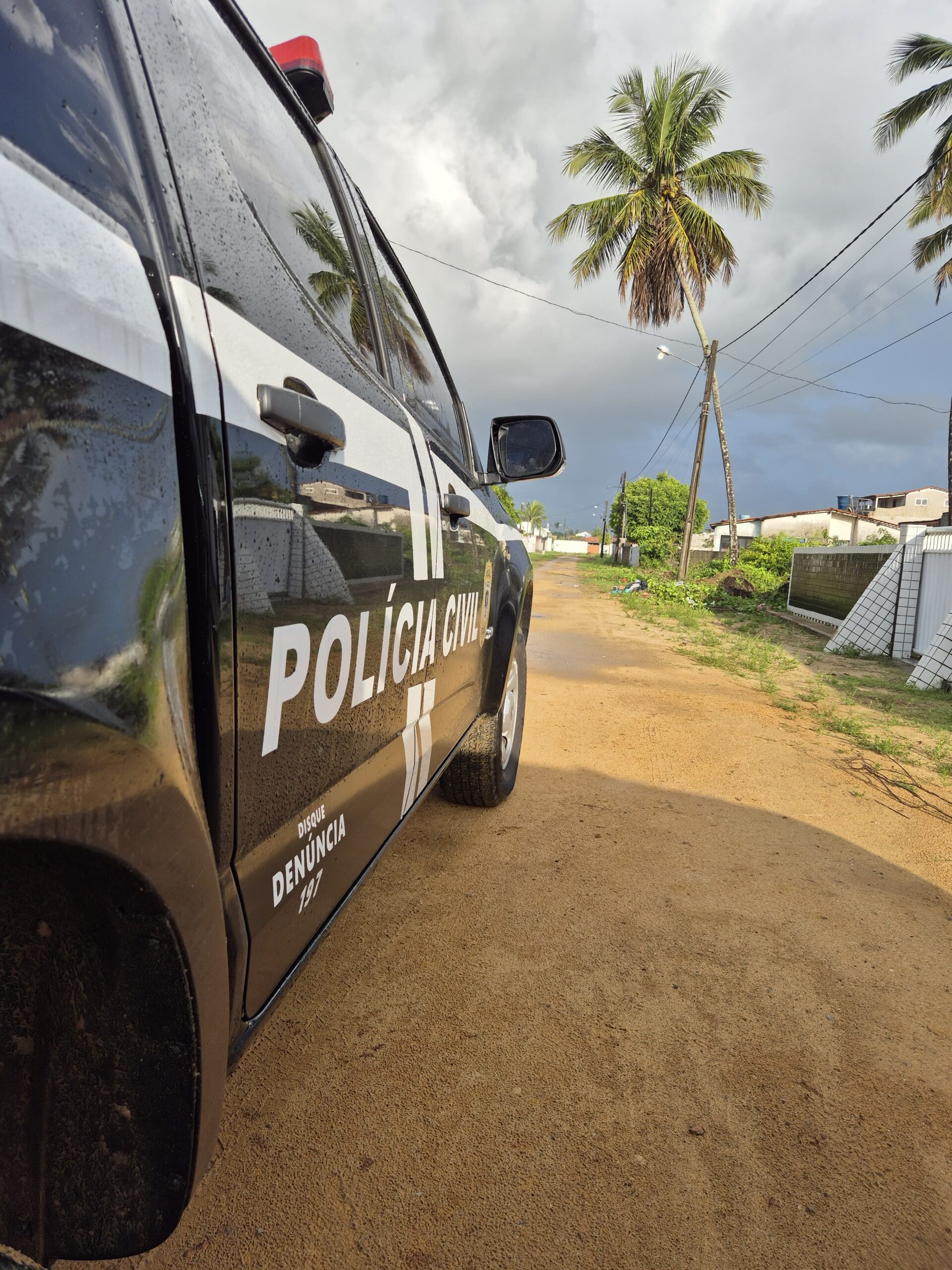 Polícia investiga estudantes por divulgar nudez falsa de professora em Lucena