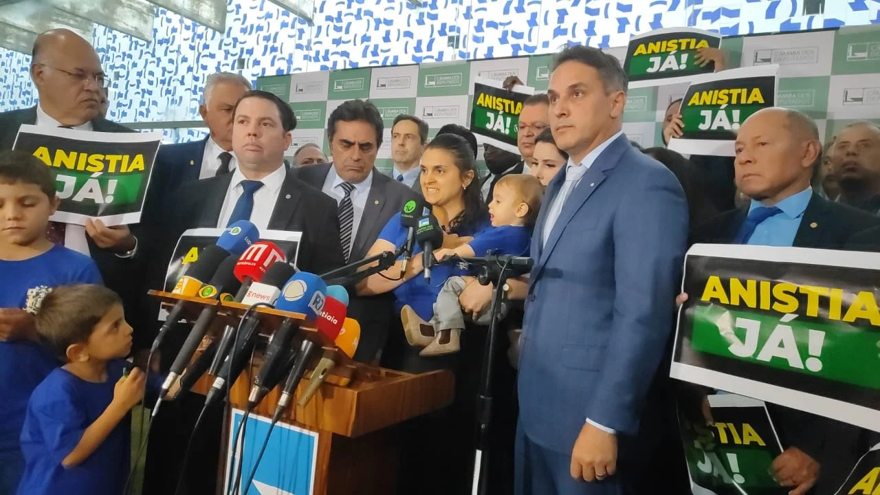 Aliados de Hugo Motta e oposição ao governo admitem que, hoje, projeto da anistia seria derrotado