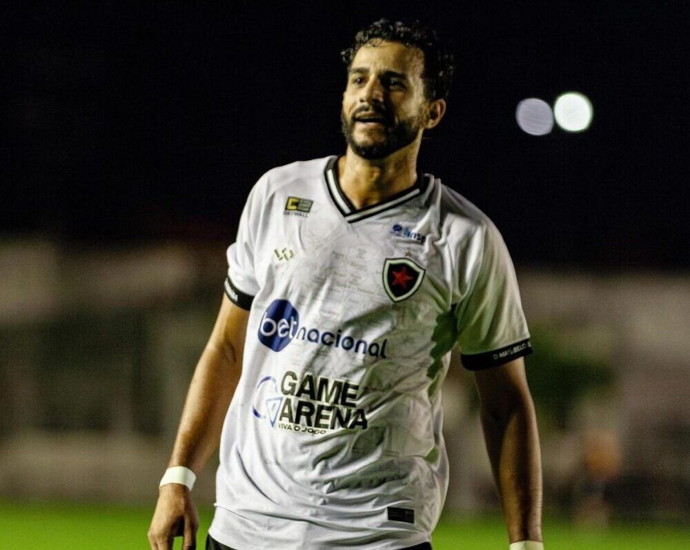 Henrique Dourado revela desejo de marcar história no Botafogo-PB: "Quero deixar meu legado"