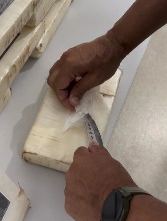 Homem é preso em Campina Grande transportando R$ 2 milhões em cocaína pura