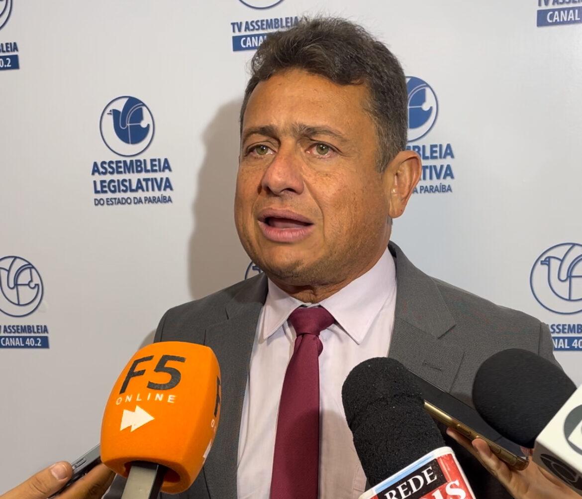 "Prejudica todo mundo", diz bolsonarista Walber Virgolino sobre tarifaço de Trump contra Brasil 