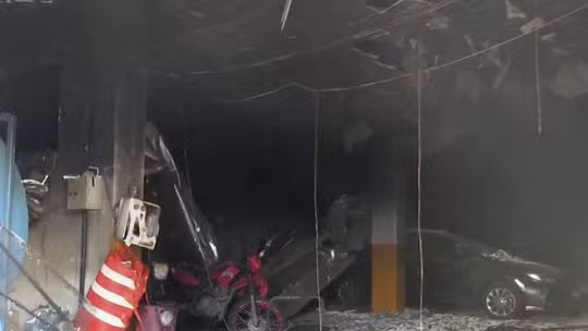 Incêndio destrói almoxarifado do Governo da Paraíba, em João Pessoa