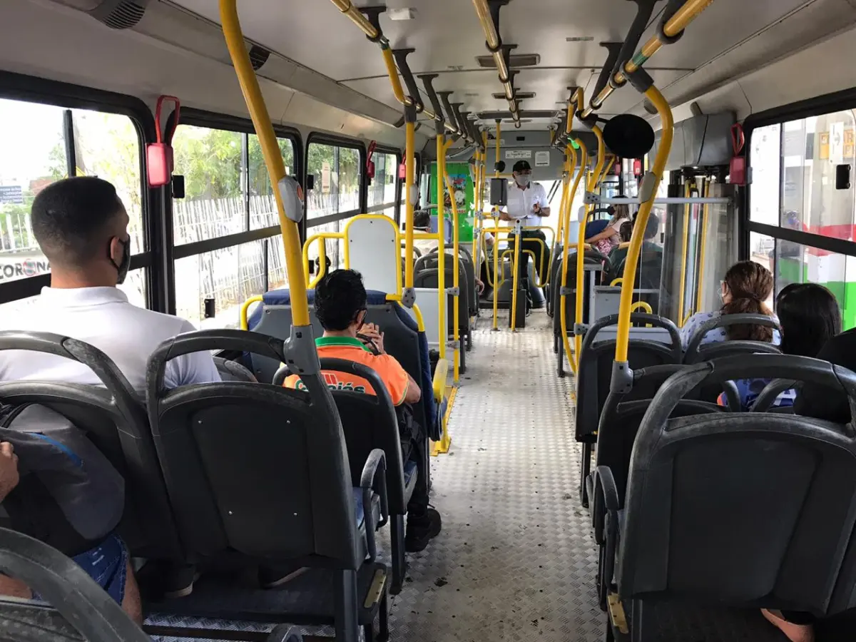 Pessoas com autismo passam a ter assento preferencial no transporte público da Paraíba