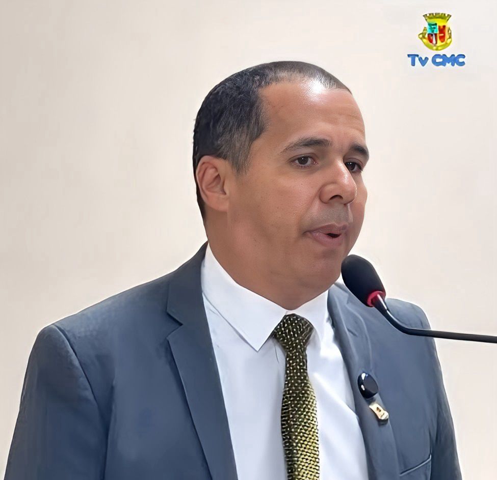 Confusão na Casa do Povo: Presidente da Câmara de Conde expulsa líder sindical durante votação de reajuste salarial