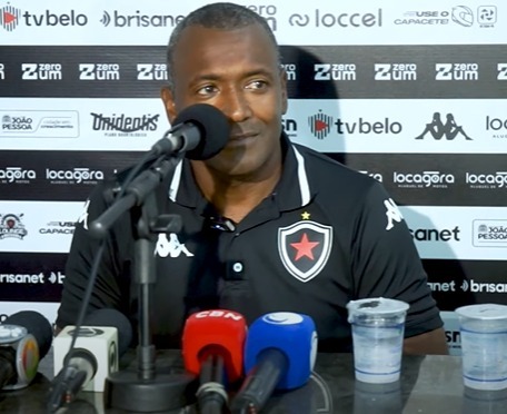 Interino do Botafogo-PB comemora empate em casa com time no Z-4 e sem vencer há quatro jogos
