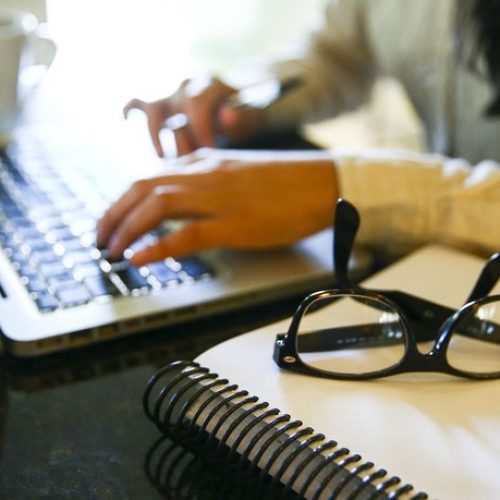 MPPB pede suspensão imediata de cursos EJA EAD irregulares da Unicorp em João Pessoa 