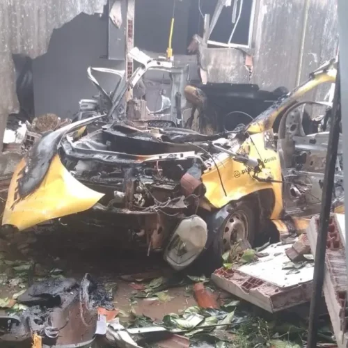 Explosão de carro a gás assusta moradores, destrói residência e mobiliza helicóptero em Sapé