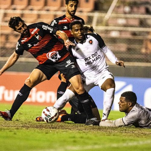 Crise sem fim: Botafogo-PB perde para o Ituano e amarga a sexta derrota seguida na Série C