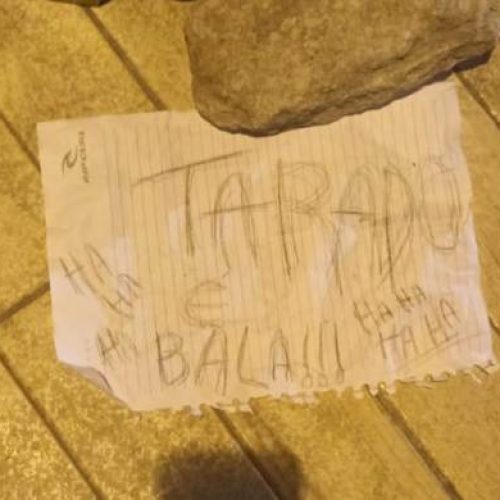 “Tarado é bala”: bilhete é encontrado ao lado de homem assassinado em João Pessoa