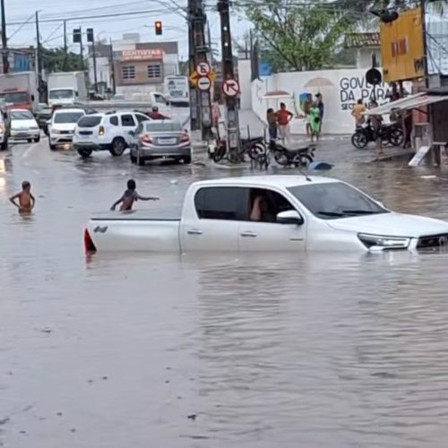 João Pessoa está em alerta para “grande perigo” de fortes chuvas nas próximas horas; risco é de destruição e transtornos