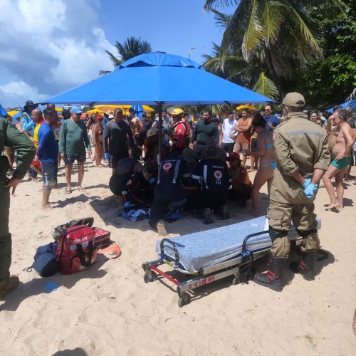 Turista morre afogado após entrar no mar do Bessa, em João Pessoa