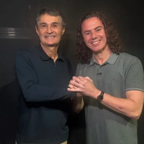 Romero Rodrigues anuncia apoio à reeleição de Veneziano ao Senado