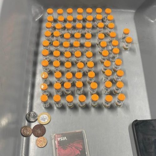 PF apreende 72 ampolas de medicamento para emagrecimento no aeroporto de João Pessoa