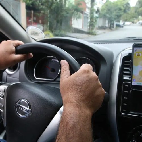 Comissão do Senado aprova projeto que permite a motoristas de aplicativos recusar corridas para áreas com alta criminalidade