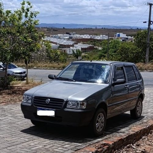 Homem mata ex-namorada na frente dos pais dela e é preso durante fuga na Paraíba