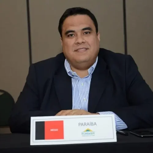Paraibano Gustavo Feliciano deverá ser nomeado por Lula como ministro do Turismo