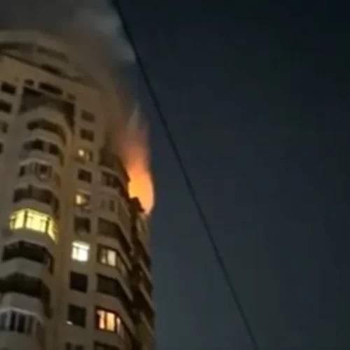 Às vésperas de negociações de paz, Rússia faz ataque massivo à Ucrânia