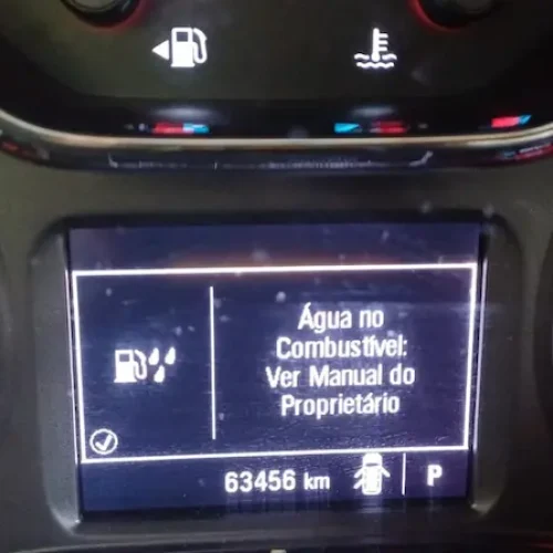 PRF autua posto na BR-230, em Campina Grande, após viatura ser abastecida com combustível adulterado