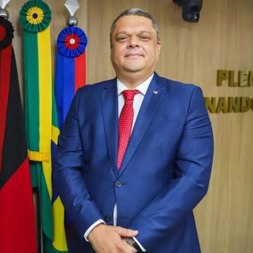 Eleito há dois dias, Edvaldo Neto é afastado do cargo de prefeito de Cabedelo durante operação da PF