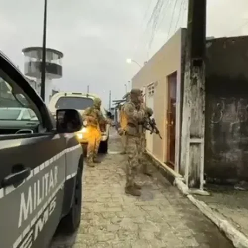 Operação contra facção cumpre mandados em João Pessoa e outros 13 estados