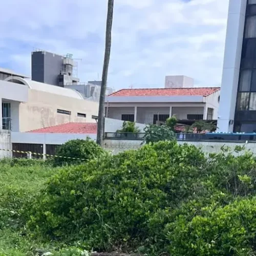 Corpo é encontrado nas areias da Praia do Bessa, em João Pessoa