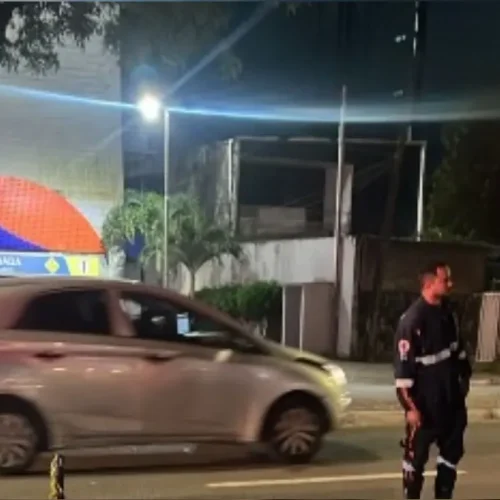 Idosa morre após ser atropelada por moto na Avenida Epitácio Pessoa, em João Pessoa