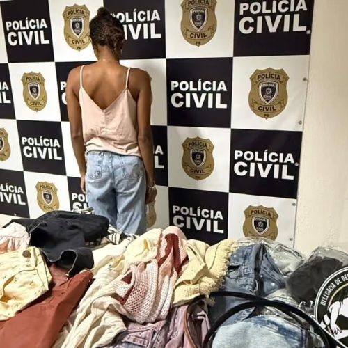 Mulher é presa suspeita de aplicar golpes usando pix falso em lojas de roupa em Manaíra