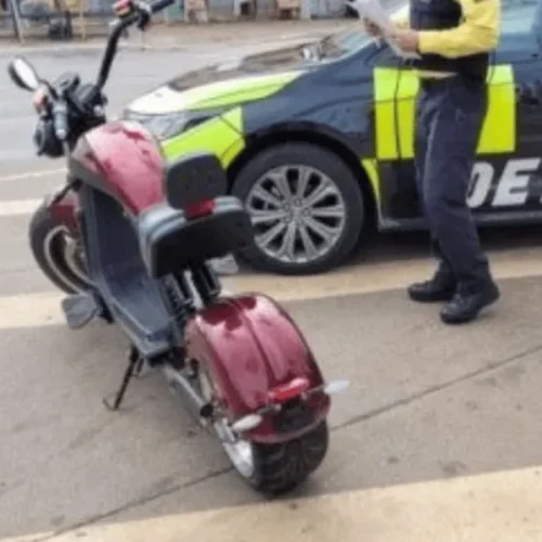 Servidor do Detran é alvo de operação por fraudes em registros de veículos