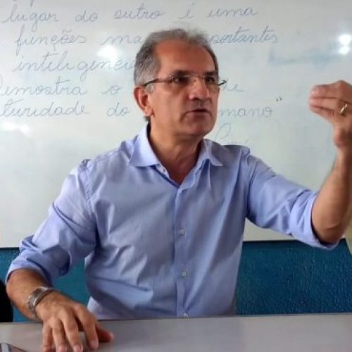 João Azevêdo nomeia ex-prefeito paraibano como secretário