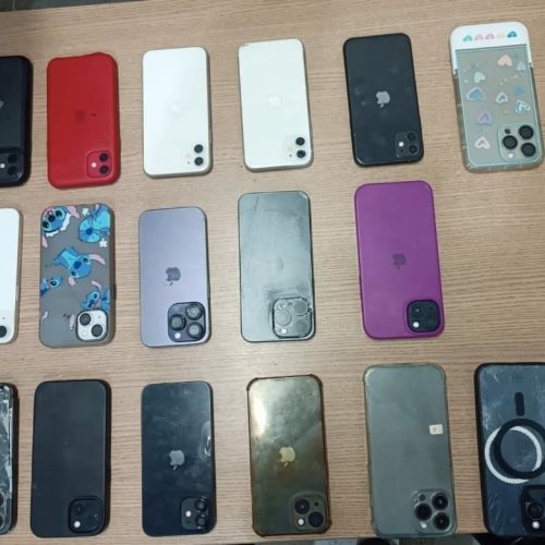 PM encontra em Campina Grande celulares que foram roubados durante prévia de Carnaval em João Pessoa