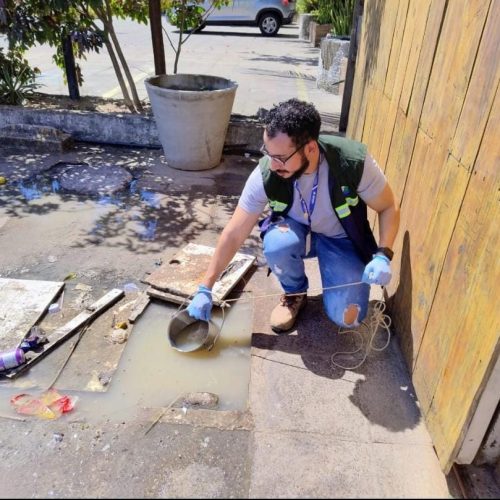 Restaurante no Bessa é autuado por lançamento irregular de esgoto