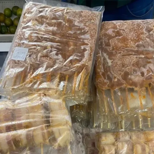 Procon apreende mais de 300 espetinhos sem identificação de validade em padaria de João Pessoa