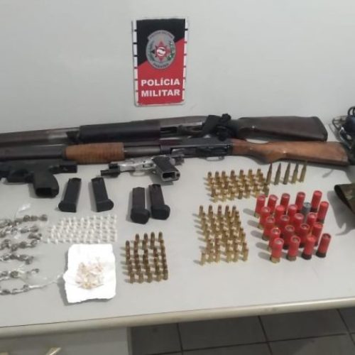 Noite de tensão: PM entra em confronto e impede massacre em Bayeux