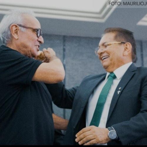 Cícero e Galdino fecham pacto e miram Governo em 2026: “Quem estiver melhor nas pesquisas recebe apoio”
