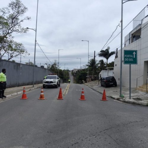 Via que liga Bancários ao Portal do Sol, em João Pessoa, tem tráfego liberado