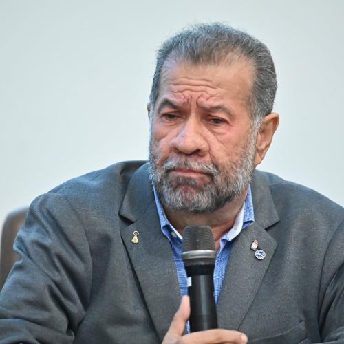 Após saída de Lupi, bancada do PDT na Câmara decide deixar base de Lula e diz que será ‘independente’