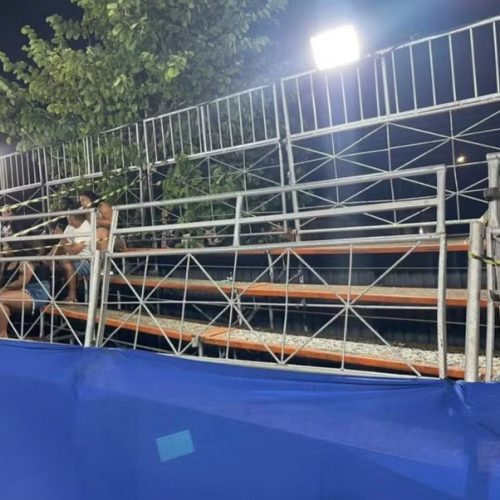 Arquibancada cede e desfiles do Carnaval Tradição de João Pessoa são suspensos