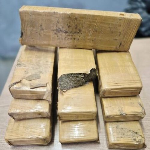 Polícia Militar apreende mais de 10 quilos de drogas em Campina Grande