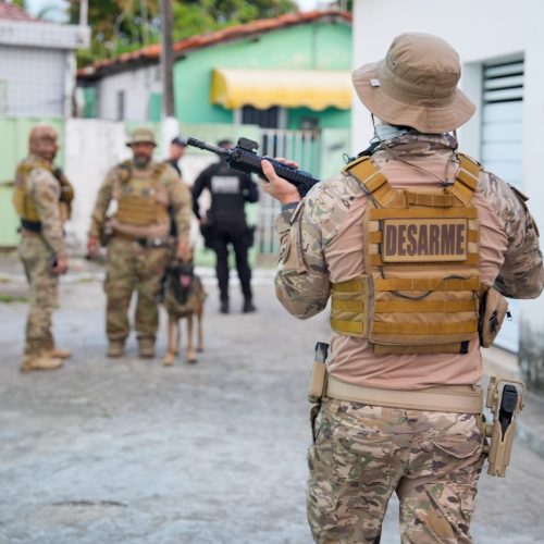 Polícia Civil e Gaeco deflagram operação e bloqueiam R$ 125 milhões do Comando Vermelho na Paraíba