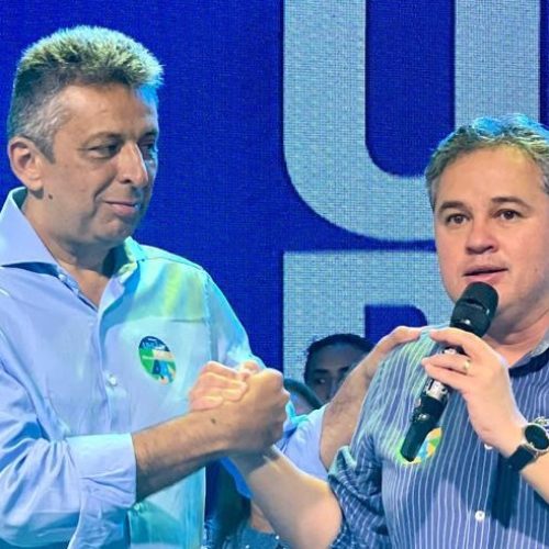 Prefeito da Paraíba deixa base de Efraim Filho e declara voto em Lucas Ribeiro para governador