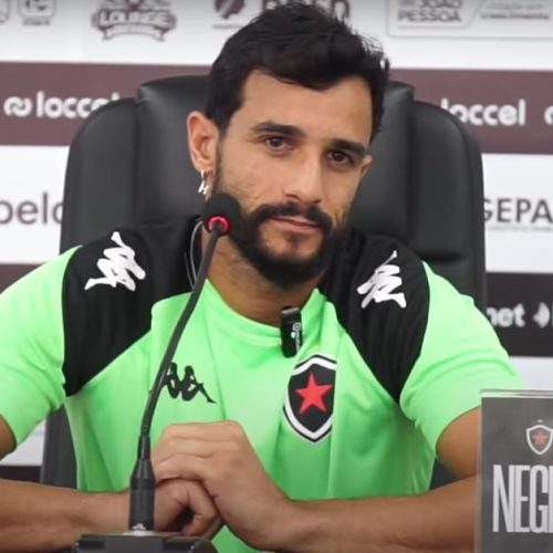Botafogo-PB divulga boletim sobre Henrique Dourado após saída precoce contra o Retrô