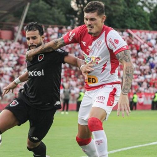 Botafogo-PB empata com Náutico fora de casa e segue no topo da Série C