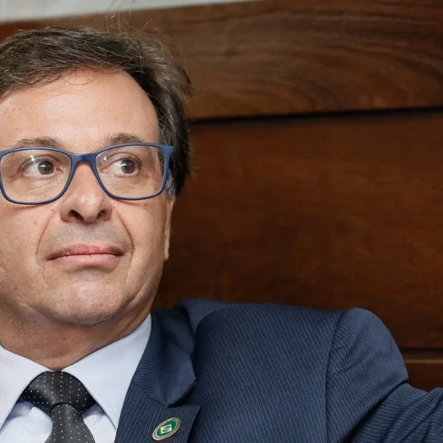 PF prende ex-ministro Gilson Machado em Recife