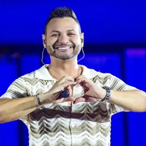 Justiça de Pernambuco manda soltar Lenno, cantor da banda Desejo de Menina