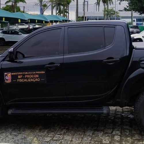 MP autua locadoras de veículos por irregularidades, em Campina Grande