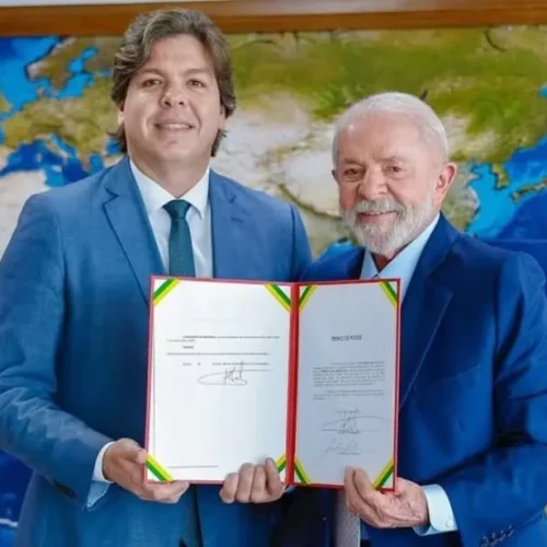 Lula nomeia e dá posse a Frederico Siqueira como novo ministro das Comunicações