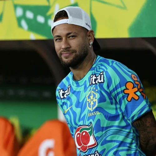 Novo exame mostra “boa evolução” da lesão de Neymar; leia comunicado da CBF