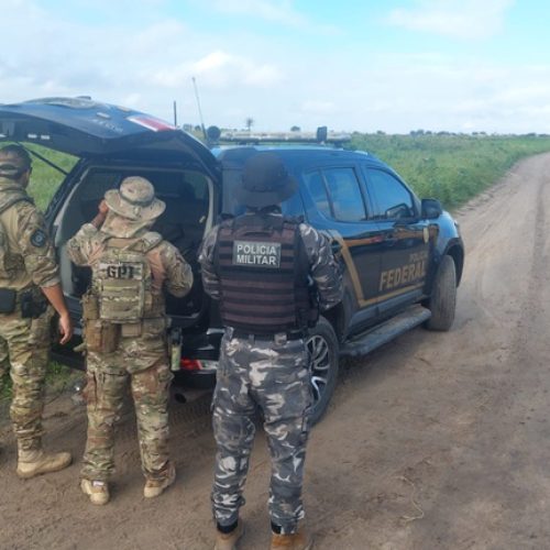 Polícia Federal cumpre reintegração de posse em área invadida do aeroporto de João Pessoa